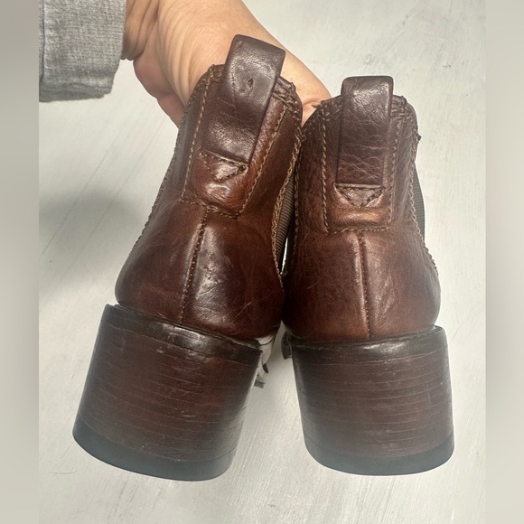 Vintage Cole Haan Brown Leather Chelsea Boots — Size 8.5 AA - Picture 5 of 14